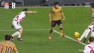 「エグいレベルのドリブル」久保建英、相手守備網を切り裂くドリブル＆ニア上シュートにファン注目「ファーストタッチ完璧」