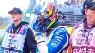 「すっかり打ちひしがれていた」新人ハジャー、デビューGPは悔しい“0周”リタイヤ　涙を流す姿にマルコ顧問は辛辣コメント 「大げさな泣き芝居」