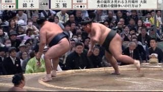 あまり見たことがない…鉄人が土俵際で仕掛けたトラップ“まさかの逆転劇”に驚愕「こんな勝ち方あったんだw」