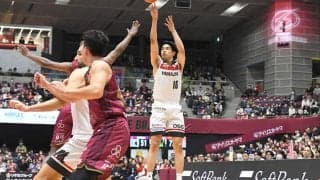 吉井裕鷹が復帰戦で2ケタ得点…ルーキー根本大の初得点も生まれた三遠ネオフェニックスが22連勝