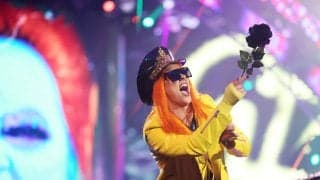 「クオリティ高すぎ」派手髪女子レスラー、きわどめな“ゴスパンク”ツーショットが話題…“再登場”示唆にファンが沸く「待ちきれない」