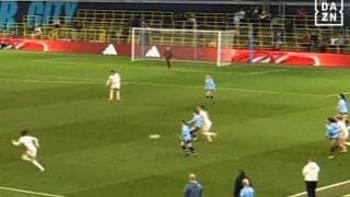 天才！ マンＣ長谷川唯、“極上スルーパス”で決定機創出！「職人技」「えぐい」「絶妙」ピッチを切り裂く一撃にスタジアム大歓声【女子CL】