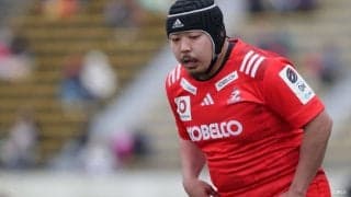 東の聖地を“赤”の歓喜に染めるため。タフネスの大立者は、勝つための連続プレーに力を注ぐ