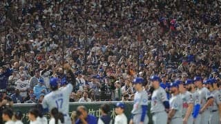 ド軍戦に現れた長身“人気アイドル”　レジェンドも笑顔…935万人のフォロワー騒然