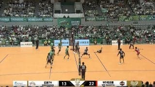 ラリー中のボールを監督がキャッチして強制終了… 意外すぎる幕切れの瞬間