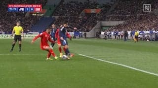 一体何が起きた？久保建英、ボールに触らず“ダイレクト股抜き”した瞬間「別格すぎて震える」急加速フェイク→相手を欺く超絶テクニックにSNS騒然