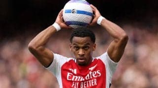 アーセナルDFティンバーが病気によりオランダ代表を離脱、マートセンが代替招集