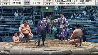 「おっかねぇのきた」「すごいの入ってきた」花道に\"ただならぬ\"存在感の人影 あまりの迫力にファン騒然