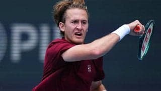 チチパス撃破のコルダが16強へ