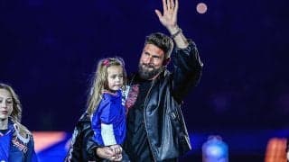 「心が温まる」昨年フランス代表引退のジルーがセレモニーで感極まる