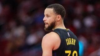 骨盤打撲で欠場中のステフィン・カリーが遠征中のウォリアーズに合流へ