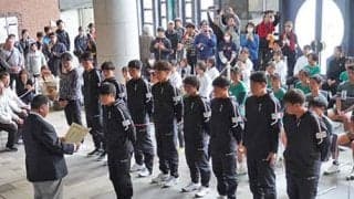  選抜男子 湘南工大附と柳川が決勝へ 