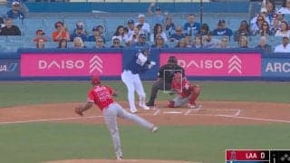 どうした…！？ 大谷翔平の選球眼に“ドン引き”「めっちゃ見えてる」 絶妙コースを見極められる→相手投手が呆然