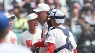 智弁和歌山が13安打9得点の猛攻！近畿勢唯一のベスト8進出決める！