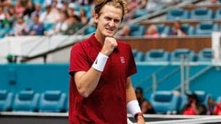 コルダ、モンフィス下し4年ぶり8強