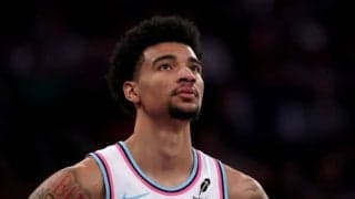 新人センターが見せた超反応…実況も絶叫した”曲芸シュート”炸裂