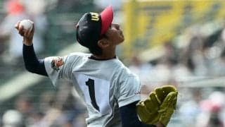 浦和実・エース石戸　先頭打者出塁で「焦りがあった」　センバツ