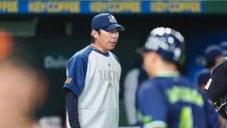 ヤクルトベンチの光景が「マジで泣ける」　高津監督の“ポンポン”にX感涙「つば九郎さん…」