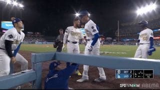 フリーマンの同点2ランで大谷翔平が“異例”代役 カメラが捉えた一幕に反響「大谷さんのヒマワリがこなれてないｗ」