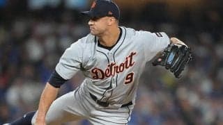 ドジャース、敵軍投手へ世界一リング贈呈　大谷＆カーショーも笑顔で祝福