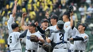 横浜が公式戦20連勝で「秋春連覇」　智弁和歌山に快勝　センバツ