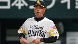 鷹で珍事…捕手の防具に投球がハマり勝ち越し許す　まさかの失点にベンチ呆然