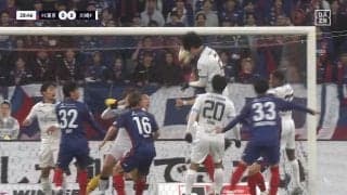 「意味わからん」192cm高井幸大の規格外ヘディング弾が幻に「どこがファウルなの？」高すぎるダイレクトヘッドが取り消しになった瞬間