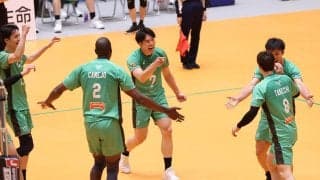 SVリーグ男子　CS出場を争う広島THと日鉄堺BZの直接対決は星を分け合う