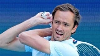  メド 2年2ヵ月ぶりトップ10陥落 