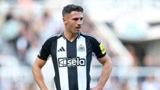 ニューカッスルが33歳のベテランスイス代表DFシェアと契約延長! 今季も33試合4ゴール