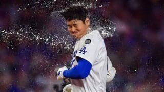大谷翔平の“謎ポーズ”の答え判明？　LAメディアが紹介…海外悶絶「キュート」