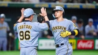 差し込まれたのに「入るのか…」　東京D騒然、佐藤輝の衝撃3号にXどよめき「えぐすぎる」