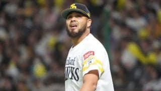 鷹ヘルナンデス、救援失敗で怒りあらわ　ロジン叩きつける…4失点で防御率27.00