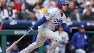 大谷翔平の“決めポーズ”を美人レポーター解説　放送席も興味津々「なるほど！」