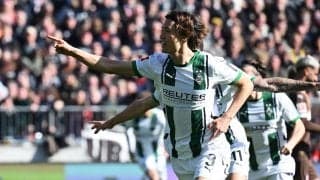 「これは上手い!」「手で投げたみたいなコース」GKは見送るだけ、板倉滉の今季ブンデス2点目はコントロールヘッド「ナイスゴール」