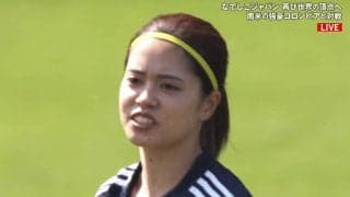 「男子ならいるけど…」長谷川唯の“あえての高難易度パス”が脚光！「得点に直結する」「普通は右に出す」別格のサッカーセンスを解説コンビが絶賛