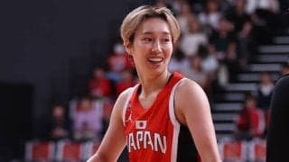 日本代表の宮崎早織が“夫婦オフショット”公開…浜辺絶叫にファン「可愛すぎる」