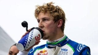 “古巣降格”のローソンに母国メディアもシビアな視線　返り咲きへの条件も提示「ハジャーに勝ち続けるしかない」