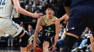 琉球ゴールデンキングスが100点ゲーム快勝でCS進出決定…崎濱秀斗が3ポイントでホーム初得点