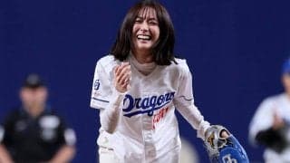 美女降臨で「みんなデレデレやん」　大役の舞台裏公開…“素顔”に悶絶「めちゃ可愛い」