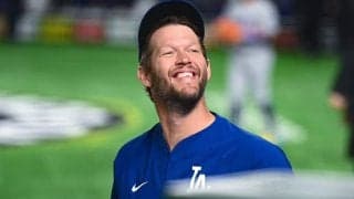 カーショーが日本で驚き「急に動かなくなった」　触れた“本物”「うまくできてる？」
