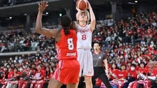 試合序盤からリードをつかんだデンソーが2勝目、優勝に王手…髙田真希が試合最多24得点と躍動