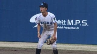 三浦学苑が茅ヶ崎北陵に苦しみながらも4回戦へ！好遊撃手の守備が冴え渡る

