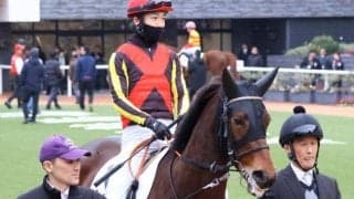 クラシックウイナー2頭の半妹 距離短縮で初勝利なるか