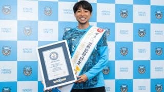 川崎Fの小林悠がギネス世界記録認定！ J1での途中出場で最多ゴール「自分でも途中出場でたくさんゴールを決めたなと思っていましたが…」