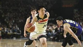 三遠がアウェーで群馬との接戦に2連勝…第4Qの勝負所で佐々木隆成が存在感を発揮