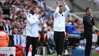 入院中のハウ監督から祝福のメッセージ、指揮官代行は｢試合を観ていたからきっと快方に向かうだろう｣と復調を示唆