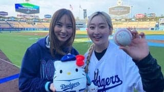 金髪美女がド軍本拠地“初降臨”　「興奮しすぎて」…ベッツと生対面でサインもゲット