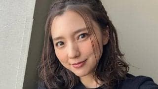 ｢女神のように美しい｣元サッカー日本代表の鹿島アントラーズMF柴崎岳の美人アイドル妻、“34歳の誕生日報告”近影に反響｢こんな可愛いママいいな〜」