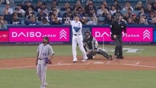 何故、そこに投げた？ 大谷翔平、特大6号で“投手ドン引き”「そら打たれる」「絶望」 ど真ん中に失投→スタンド最上段に叩き込まれる